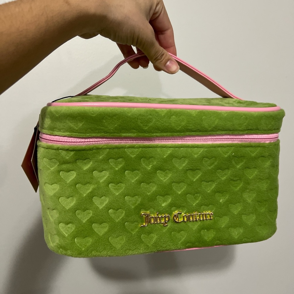 SOLD 🚨Juicy Couture Travel Bag
